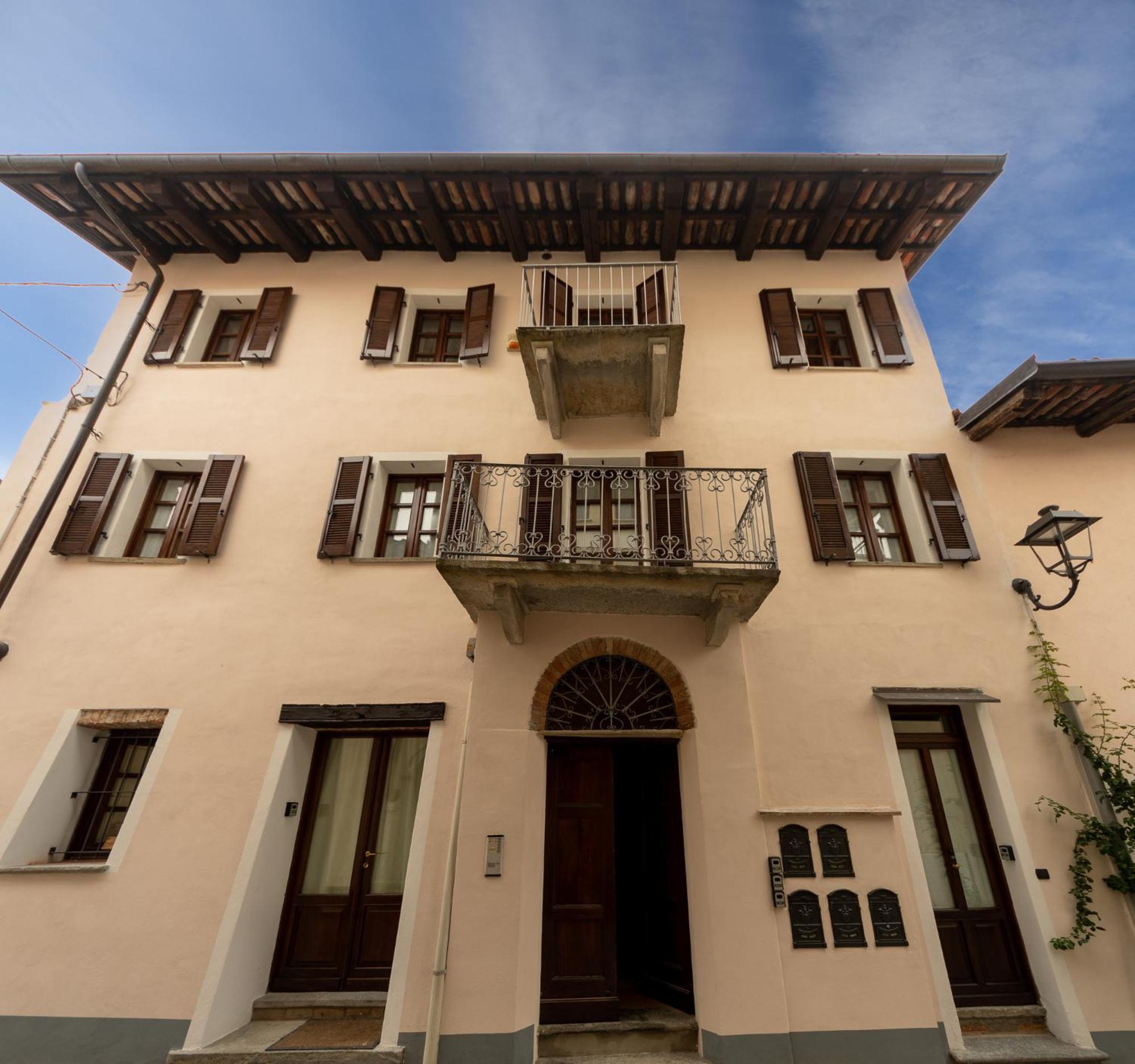 Ferienwohnung Peiragal La Morra Exterior foto